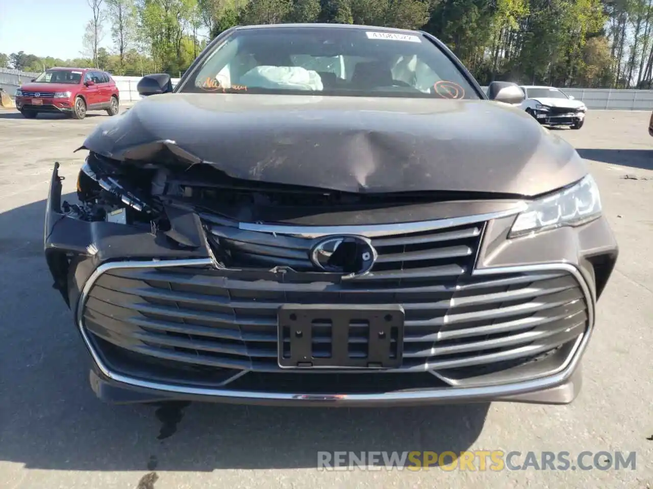 9 Photograph of a damaged car 4T1BZ1FB0KU014632 TOYOTA AVALON 2019