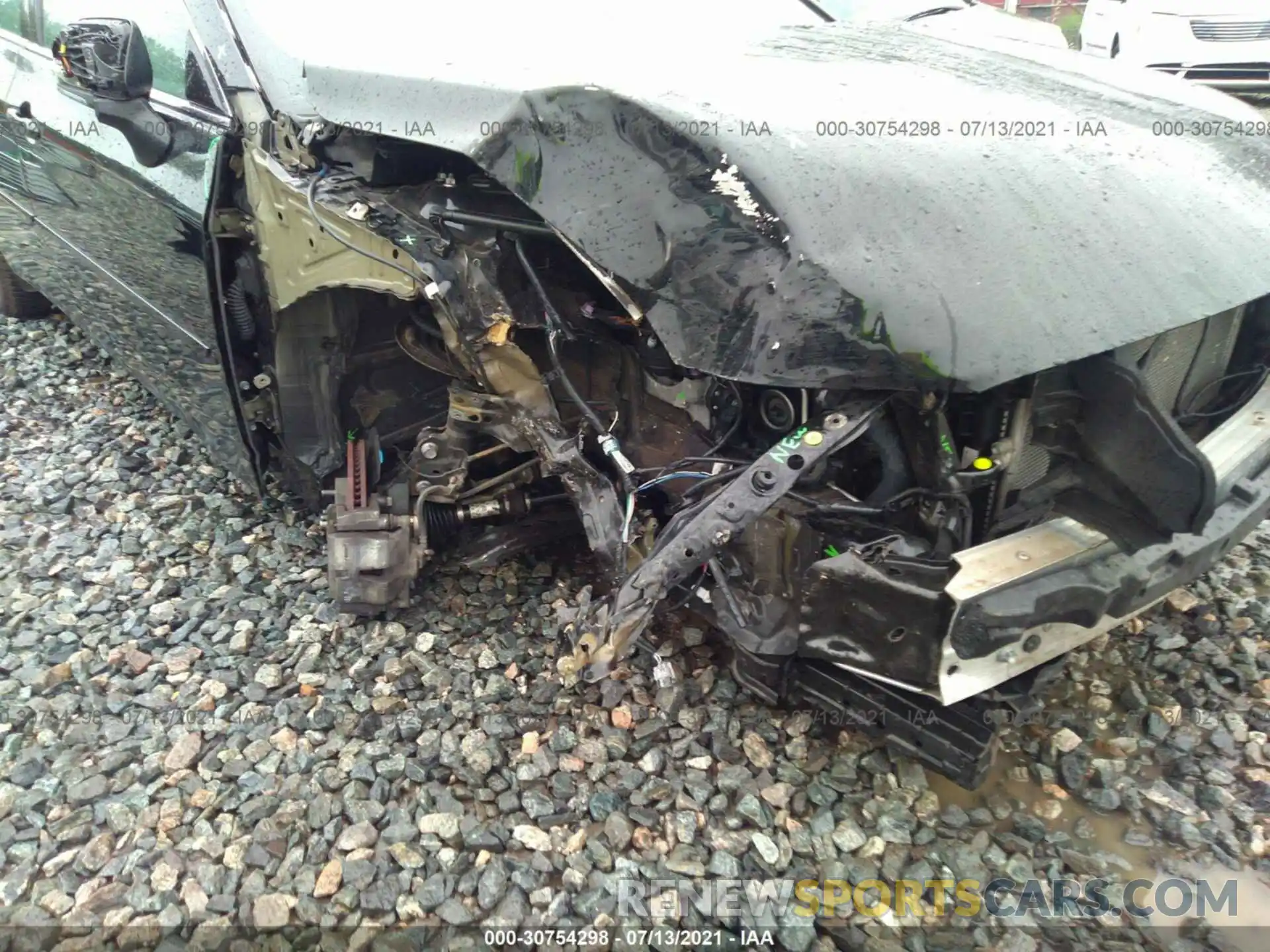 6 Photograph of a damaged car 4T1BZ1FB0KU015263 TOYOTA AVALON 2019