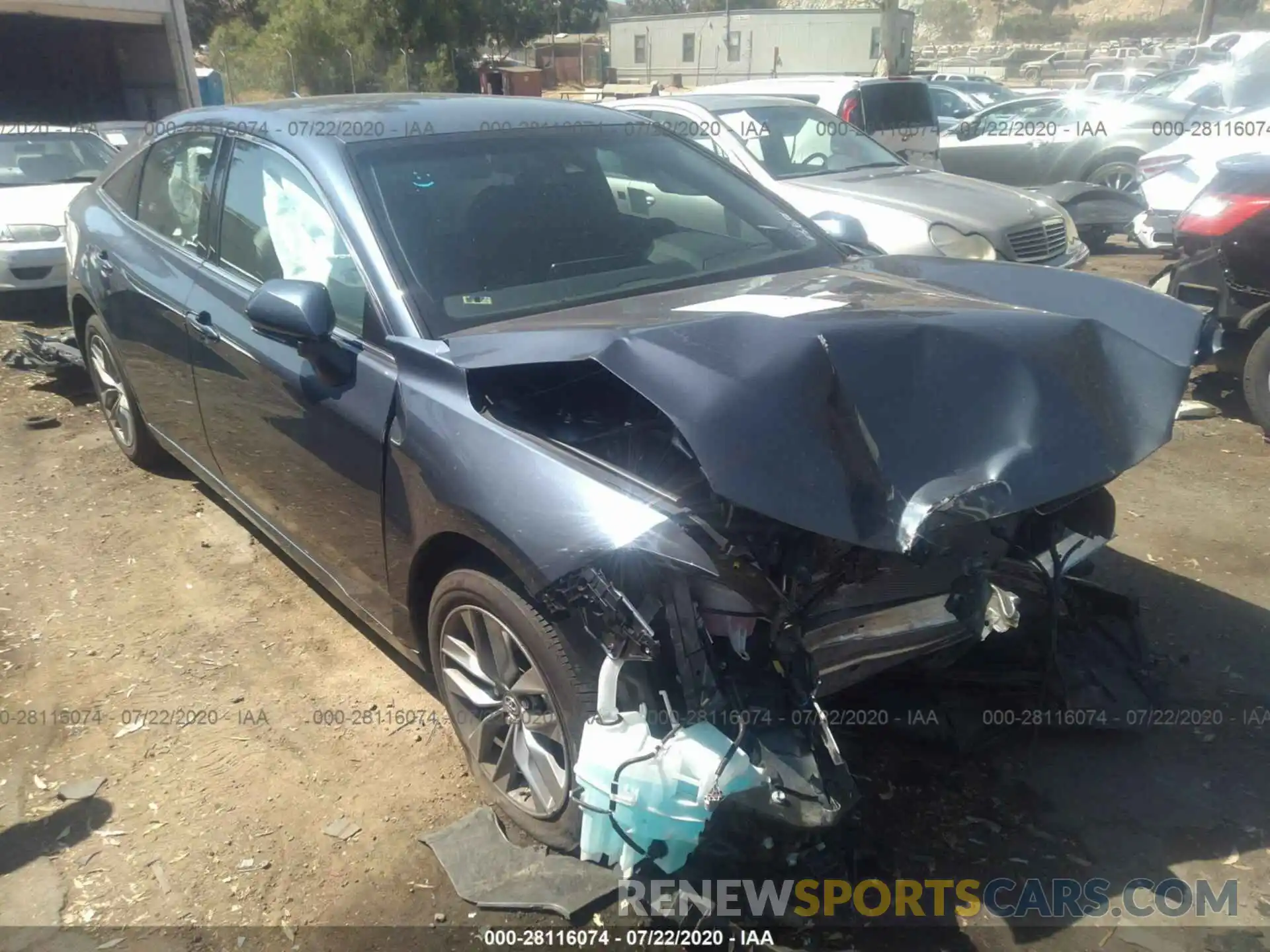 1 Photograph of a damaged car 4T1BZ1FB0KU019944 TOYOTA AVALON 2019