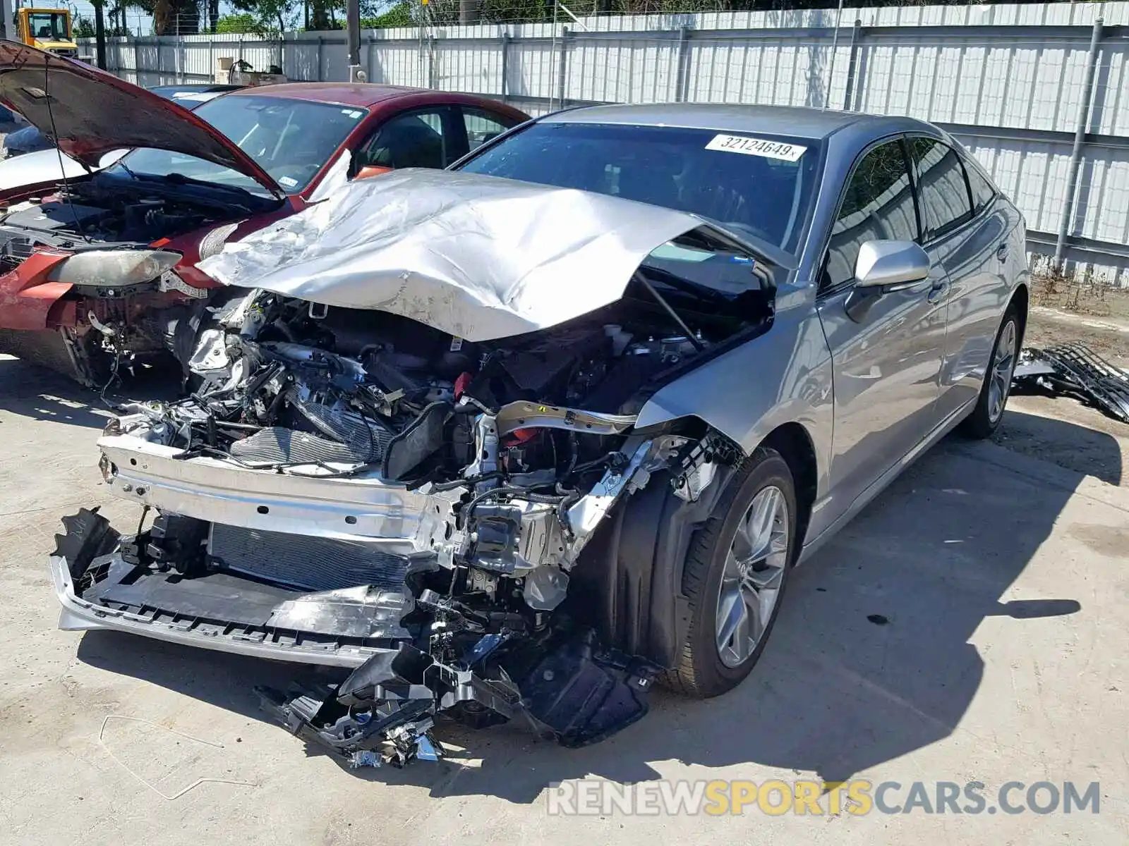 2 Фотография поврежденного автомобиля 4T1BZ1FB0KU020320 TOYOTA AVALON 2019