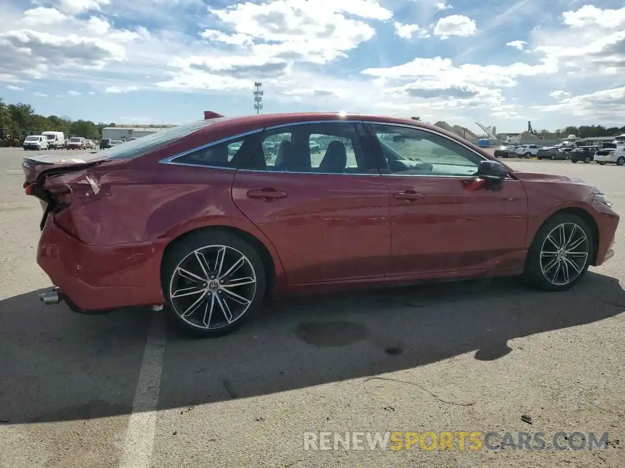 3 Photograph of a damaged car 4T1BZ1FB0KU021533 TOYOTA AVALON 2019