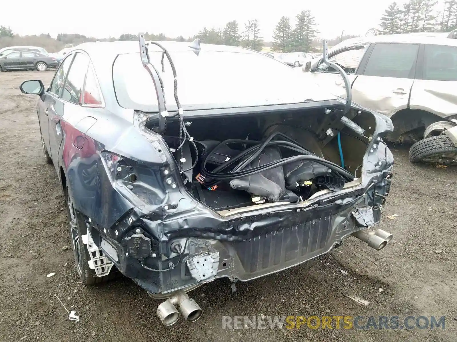 9 Photograph of a damaged car 4T1BZ1FB0KU030460 TOYOTA AVALON 2019