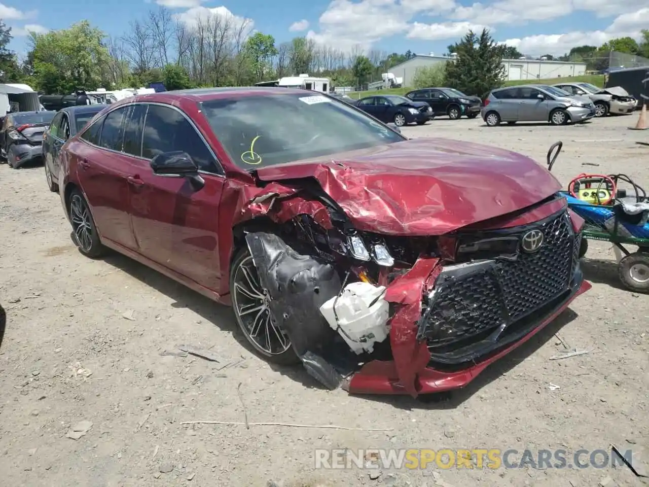 1 Photograph of a damaged car 4T1BZ1FB0KU034928 TOYOTA AVALON 2019