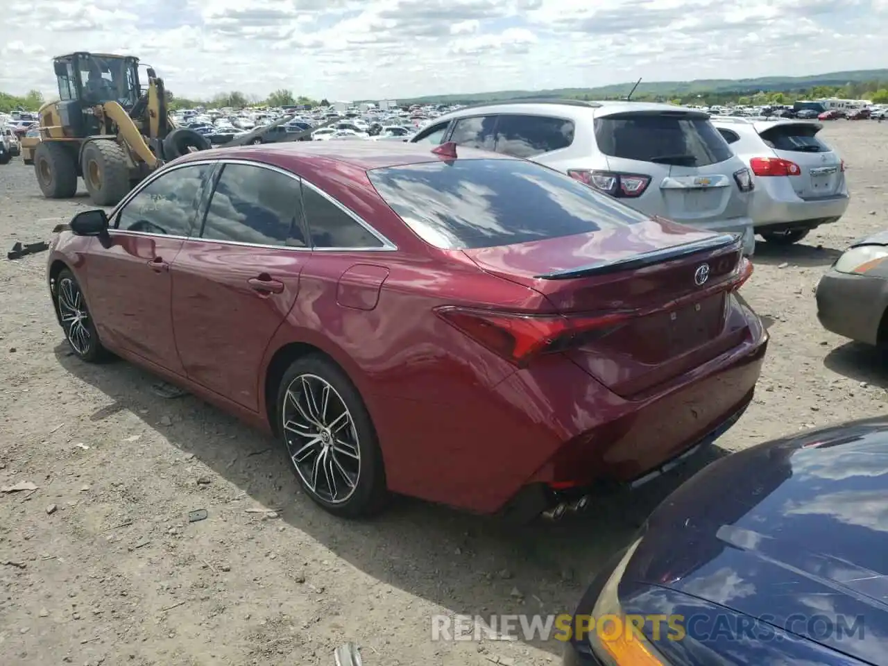 3 Photograph of a damaged car 4T1BZ1FB0KU034928 TOYOTA AVALON 2019