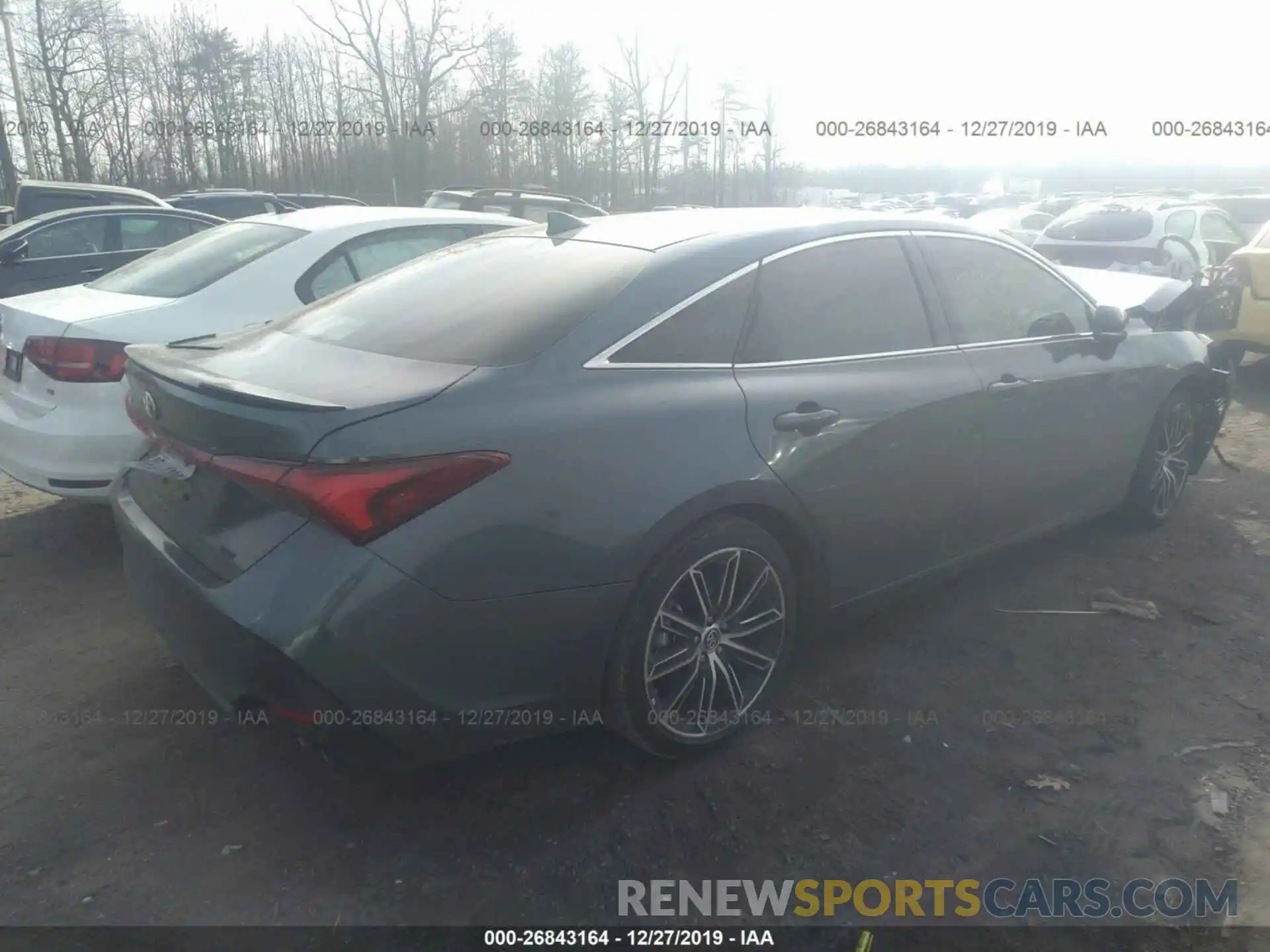 4 Photograph of a damaged car 4T1BZ1FB0KU038509 TOYOTA AVALON 2019