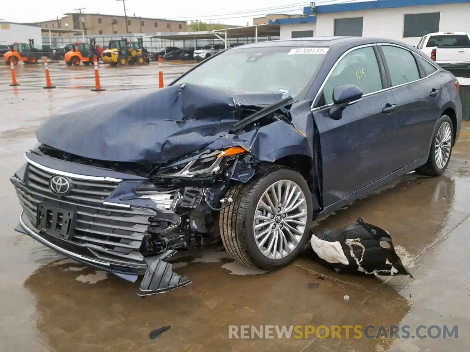 2 Photograph of a damaged car 4T1BZ1FB1KU001288 TOYOTA AVALON 2019