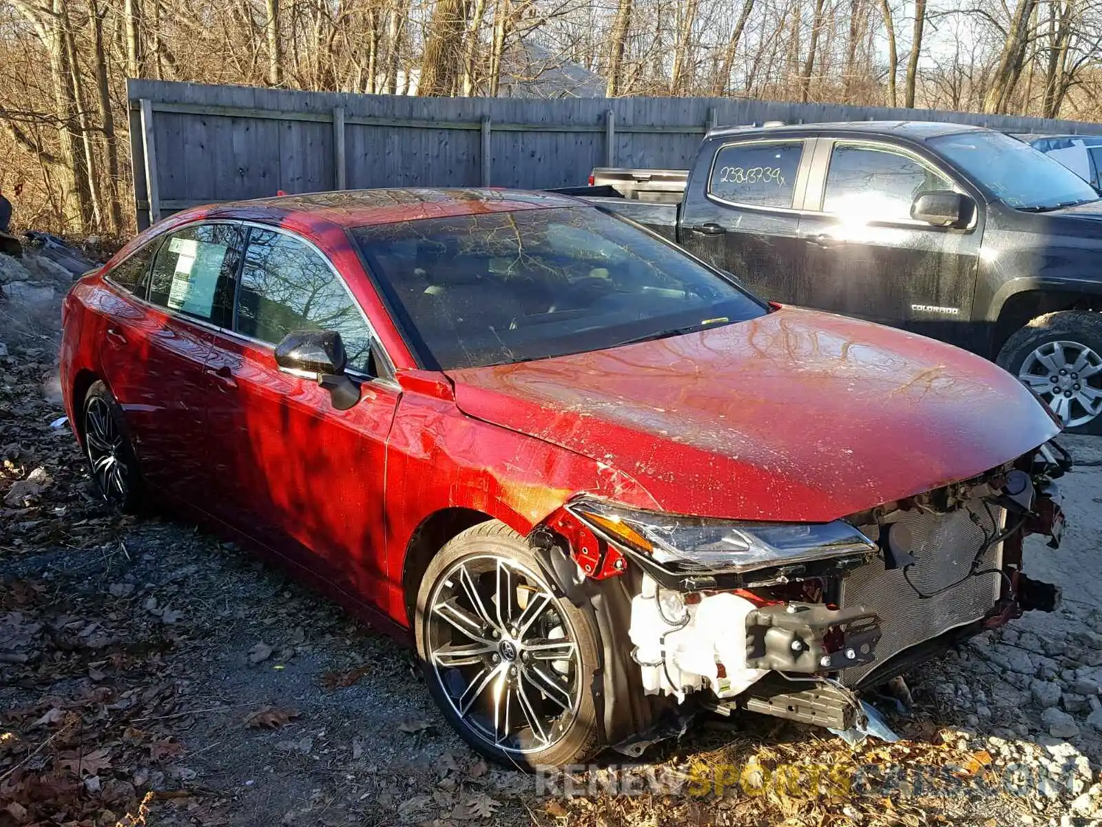 1 Photograph of a damaged car 4T1BZ1FB1KU001999 TOYOTA AVALON 2019