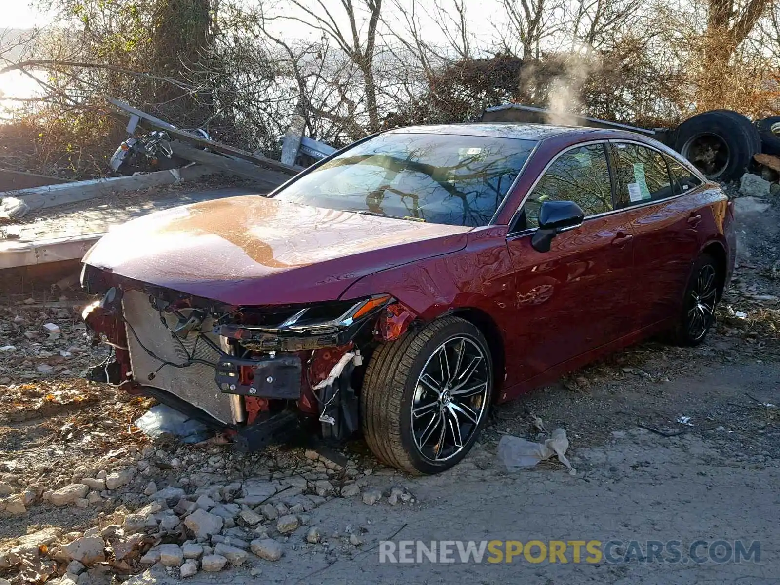 2 Photograph of a damaged car 4T1BZ1FB1KU001999 TOYOTA AVALON 2019