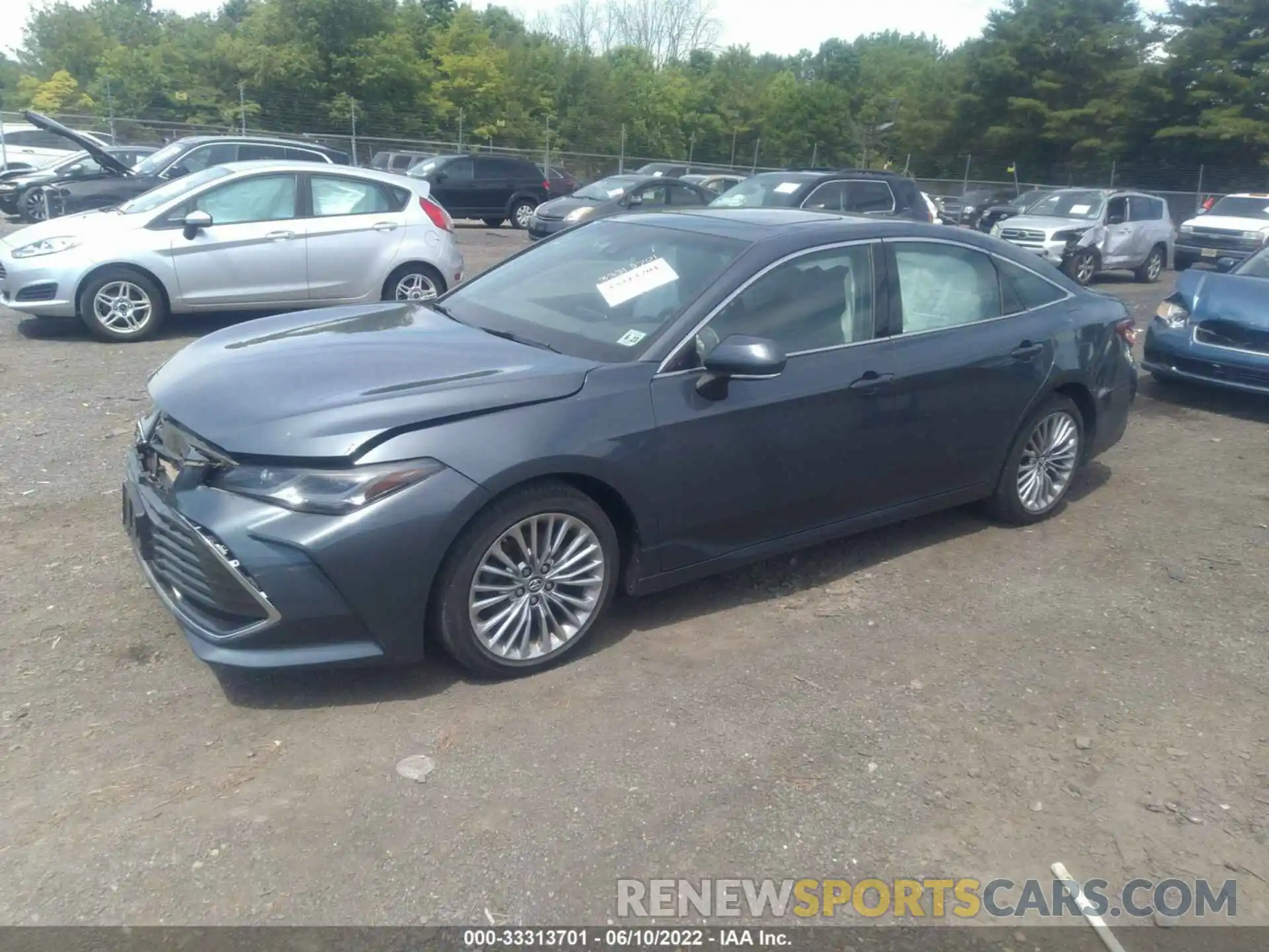 2 Photograph of a damaged car 4T1BZ1FB1KU002666 TOYOTA AVALON 2019