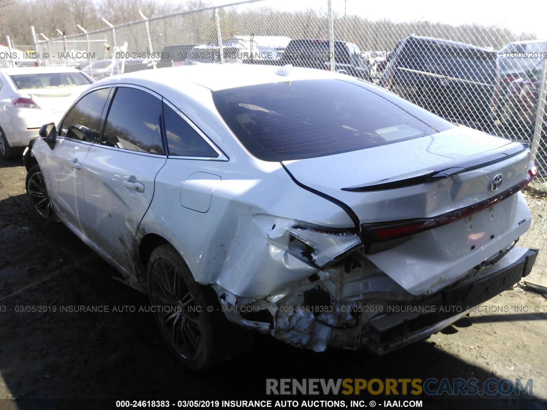 3 Photograph of a damaged car 4T1BZ1FB1KU002764 TOYOTA AVALON 2019