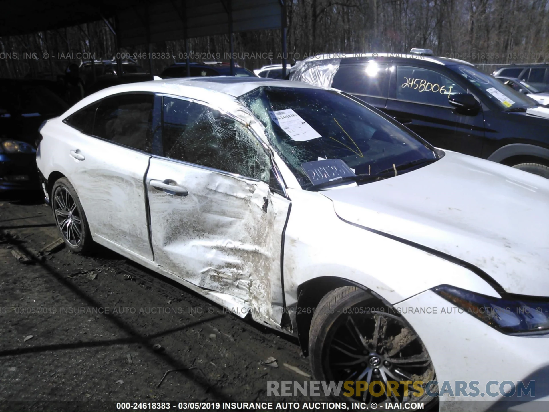 6 Photograph of a damaged car 4T1BZ1FB1KU002764 TOYOTA AVALON 2019