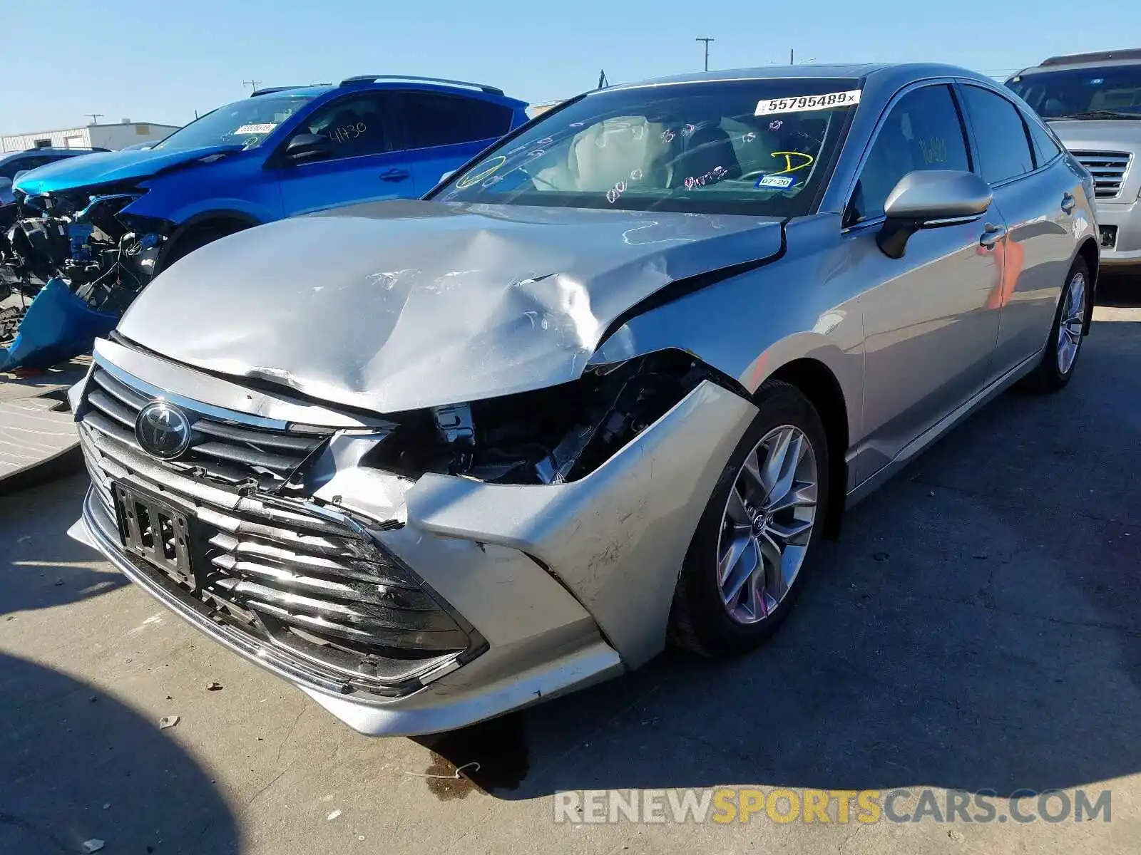 2 Photograph of a damaged car 4T1BZ1FB1KU003445 TOYOTA AVALON 2019