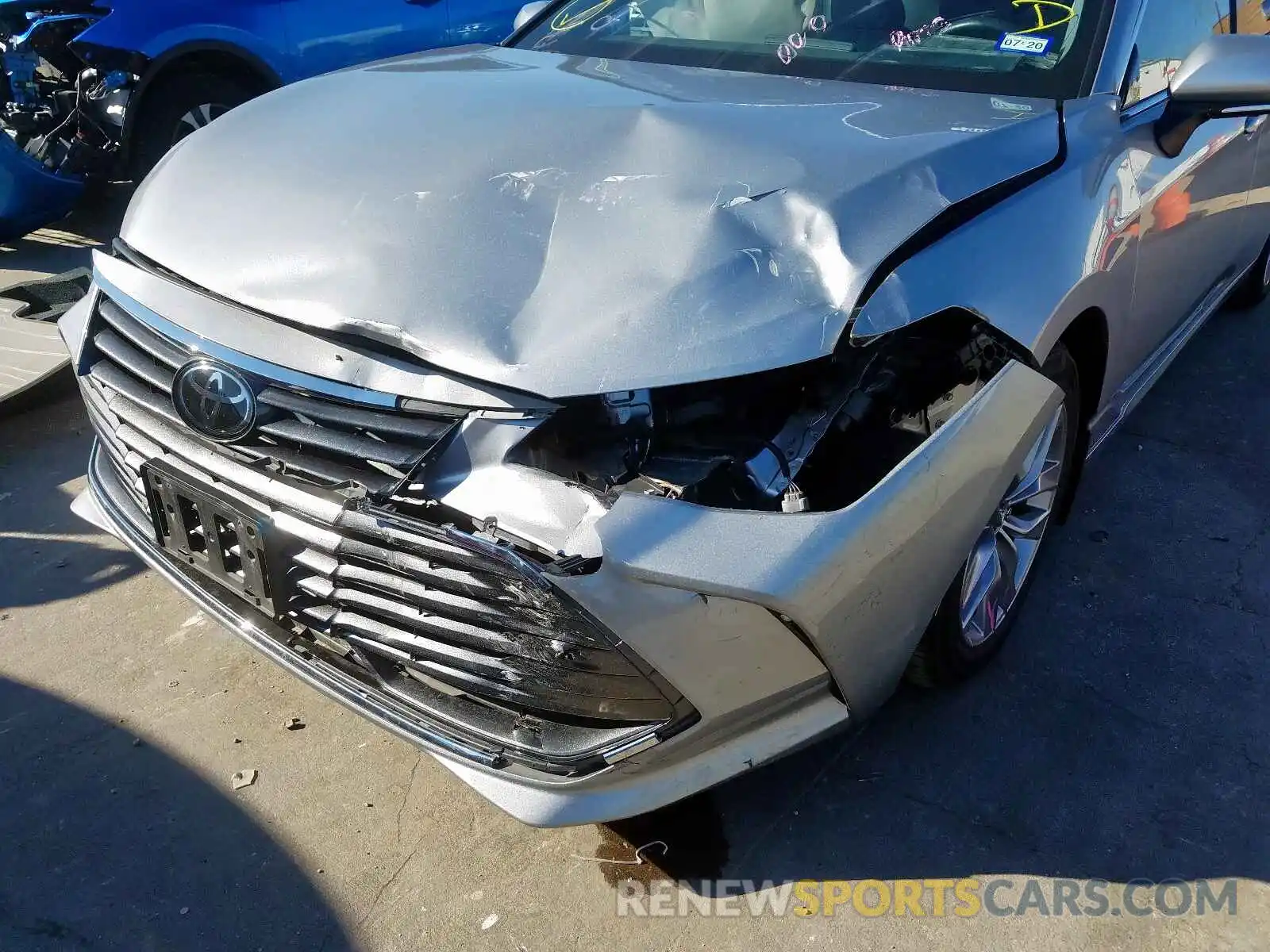 9 Photograph of a damaged car 4T1BZ1FB1KU003445 TOYOTA AVALON 2019