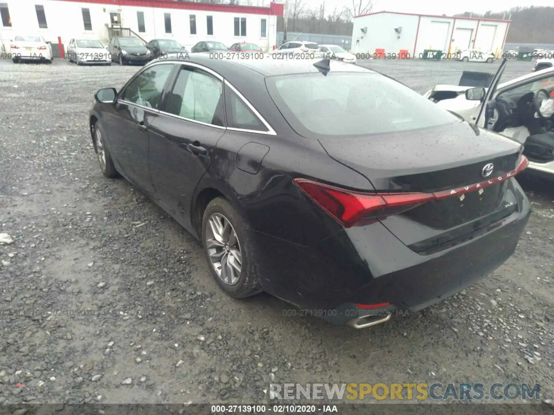 3 Photograph of a damaged car 4T1BZ1FB1KU007575 TOYOTA AVALON 2019