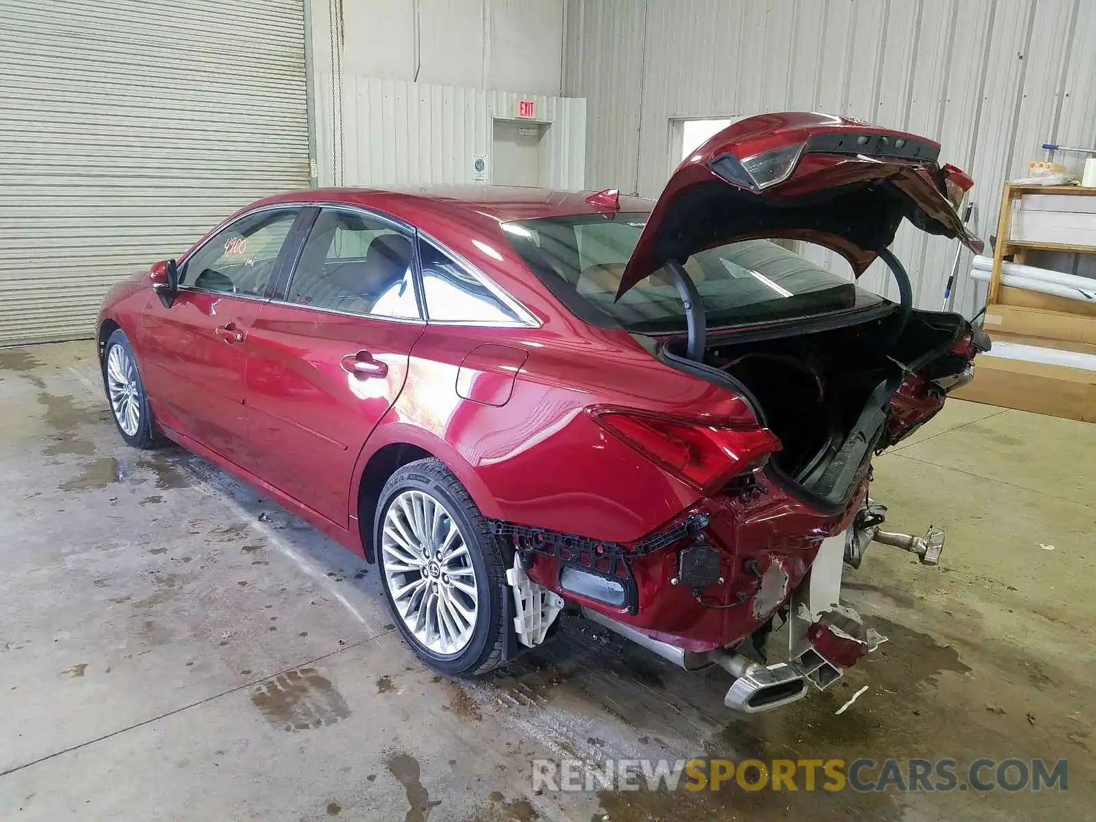 3 Photograph of a damaged car 4T1BZ1FB1KU013795 TOYOTA AVALON 2019