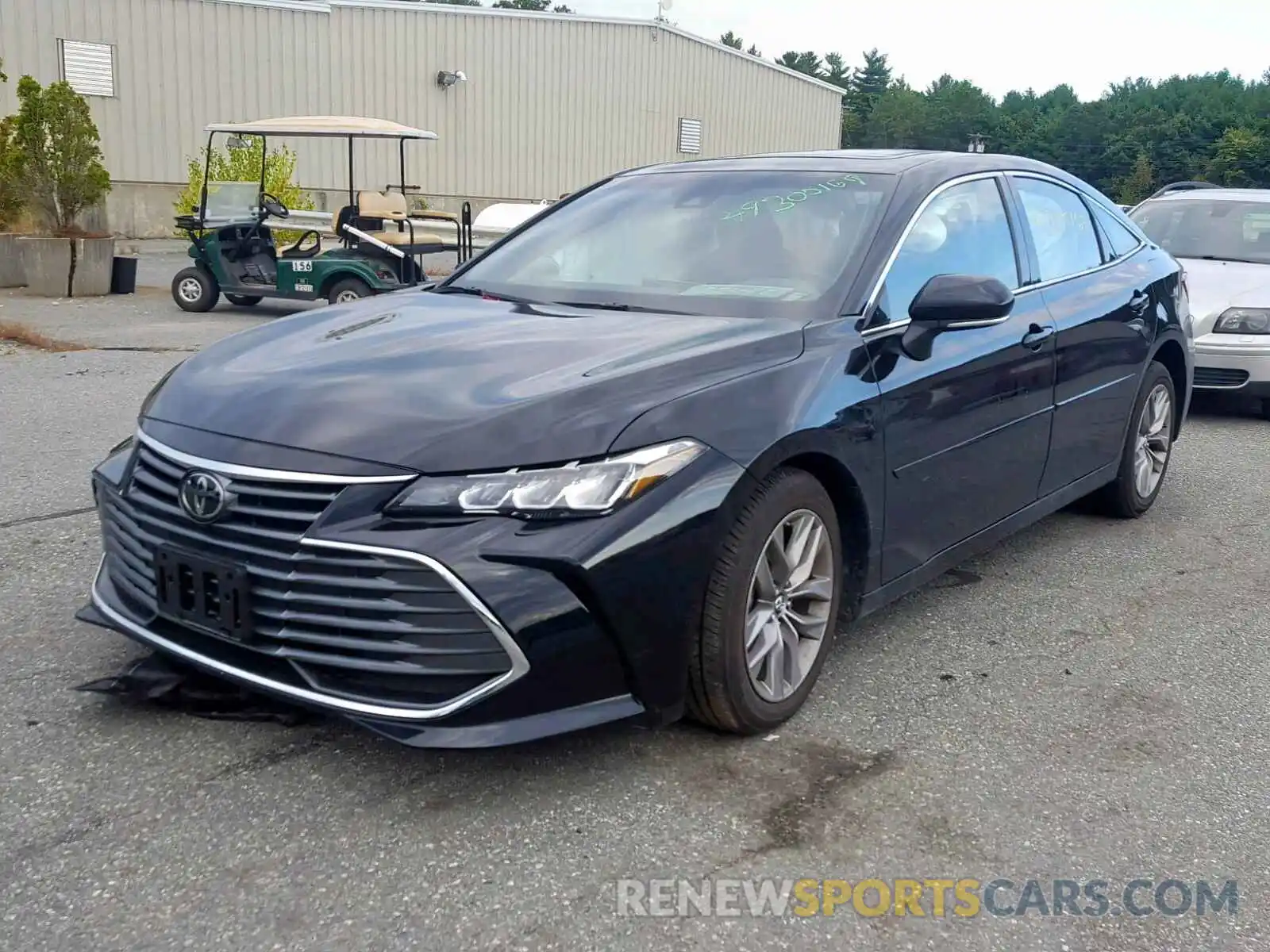 2 Photograph of a damaged car 4T1BZ1FB1KU016759 TOYOTA AVALON 2019