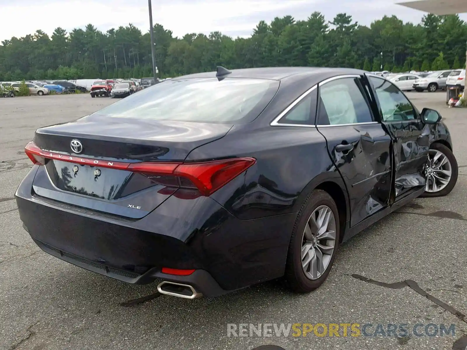 4 Photograph of a damaged car 4T1BZ1FB1KU016759 TOYOTA AVALON 2019