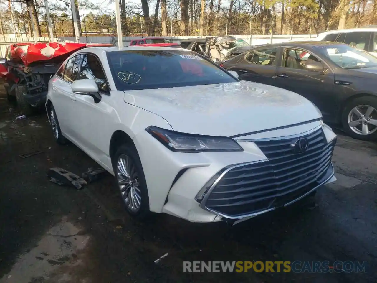 1 Photograph of a damaged car 4T1BZ1FB1KU034789 TOYOTA AVALON 2019