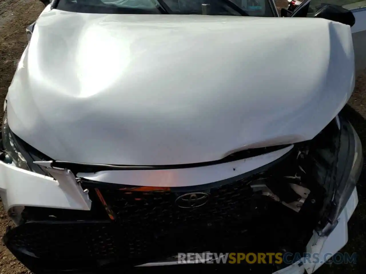 11 Photograph of a damaged car 4T1BZ1FB2KU001302 TOYOTA AVALON 2019