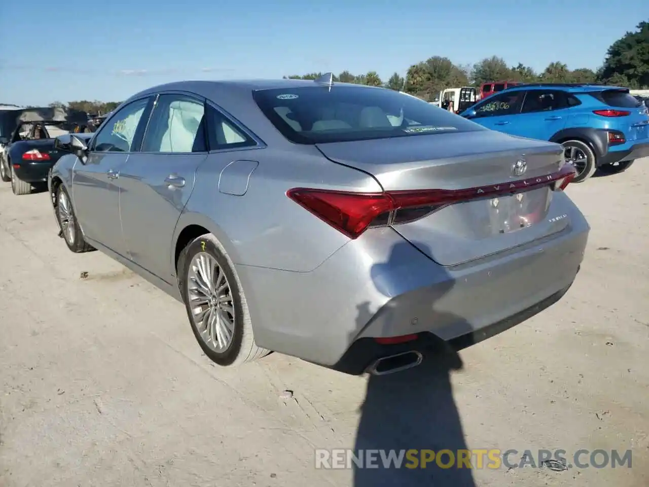 3 Photograph of a damaged car 4T1BZ1FB2KU004197 TOYOTA AVALON 2019