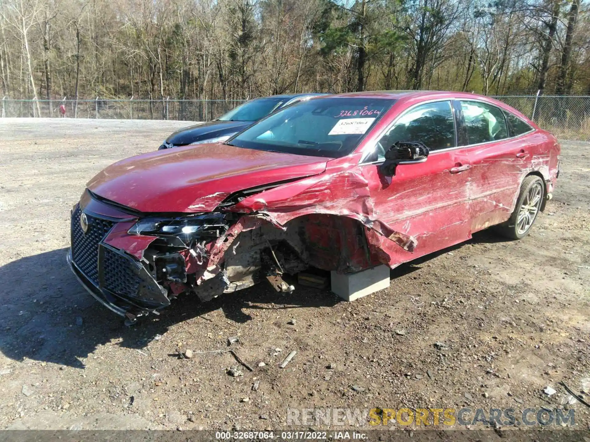 2 Photograph of a damaged car 4T1BZ1FB2KU005057 TOYOTA AVALON 2019