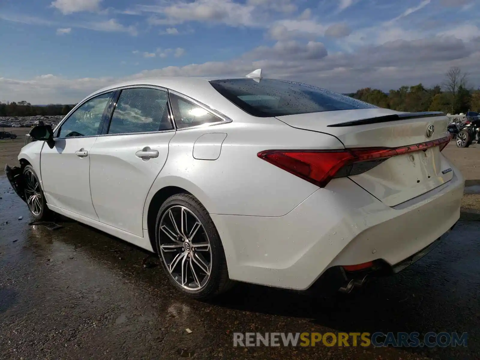 3 Photograph of a damaged car 4T1BZ1FB2KU006158 TOYOTA AVALON 2019