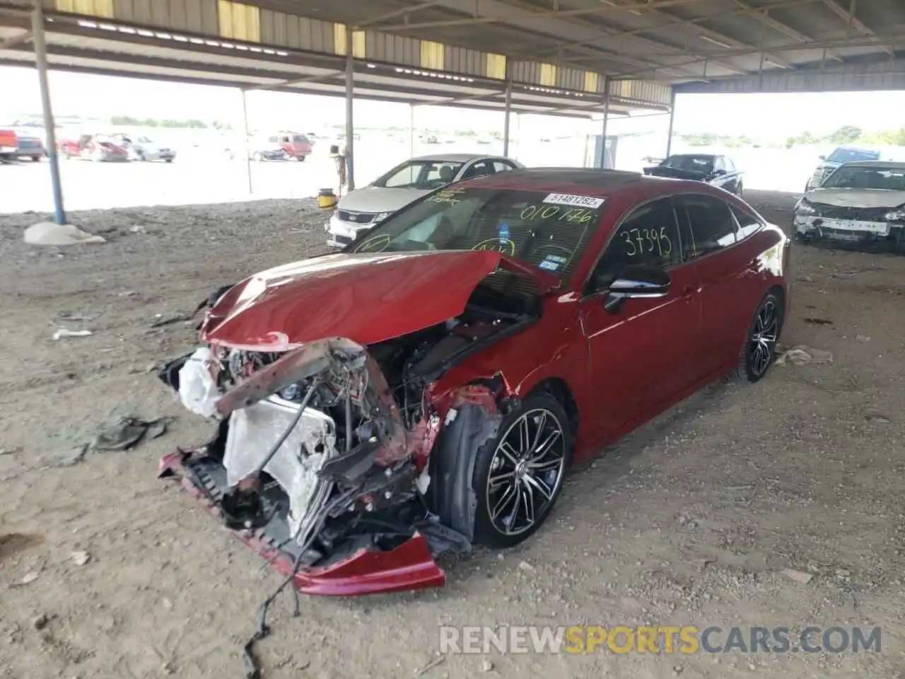 2 Photograph of a damaged car 4T1BZ1FB2KU010176 TOYOTA AVALON 2019