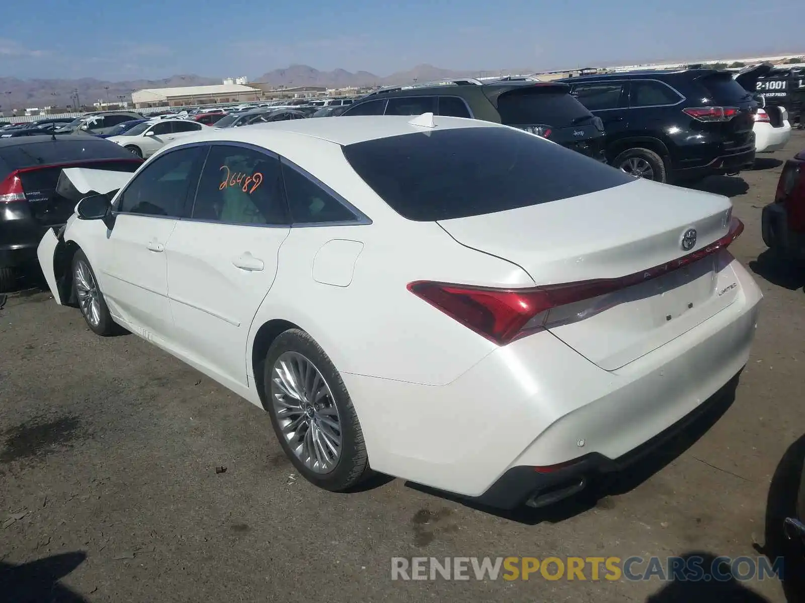 3 Photograph of a damaged car 4T1BZ1FB2KU013739 TOYOTA AVALON 2019