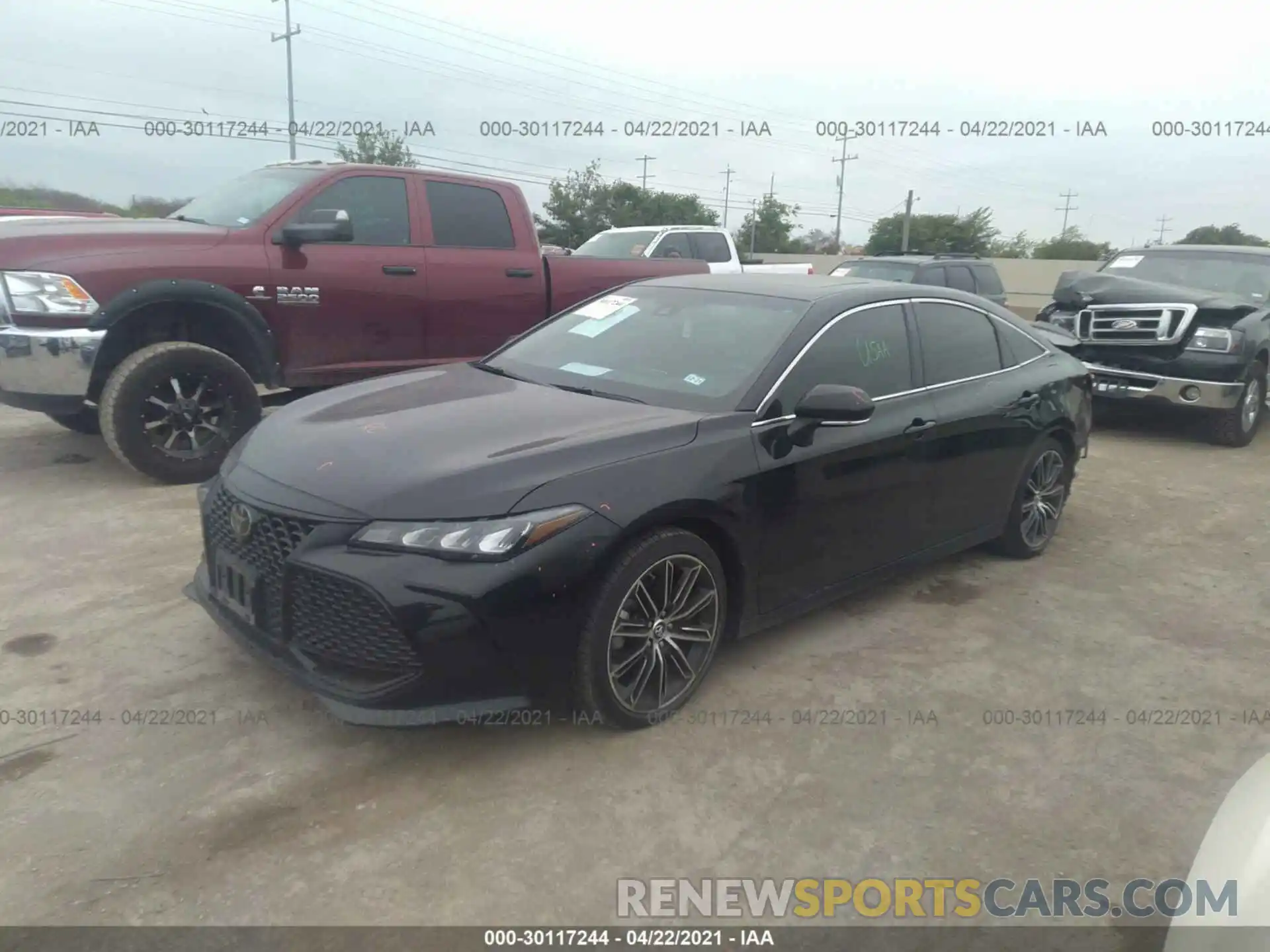 2 Photograph of a damaged car 4T1BZ1FB2KU016186 TOYOTA AVALON 2019