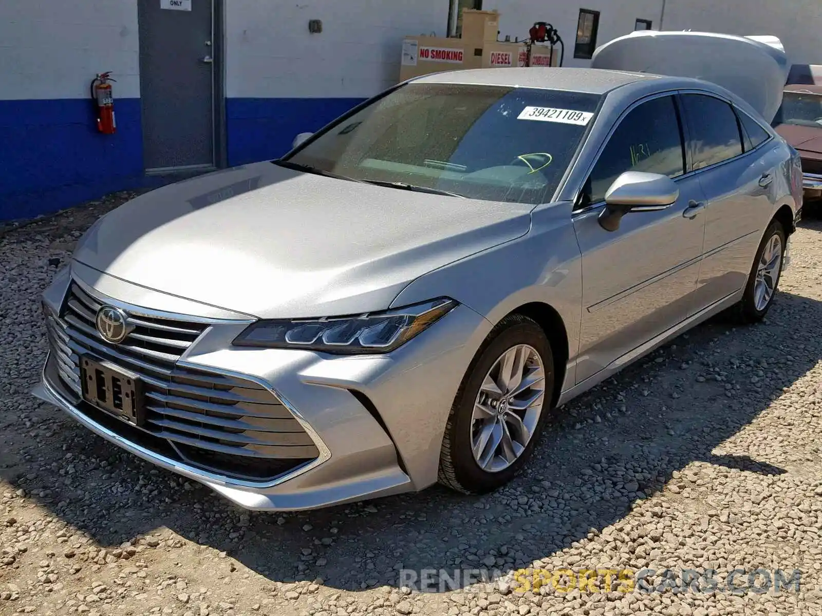 2 Photograph of a damaged car 4T1BZ1FB2KU017905 TOYOTA AVALON 2019