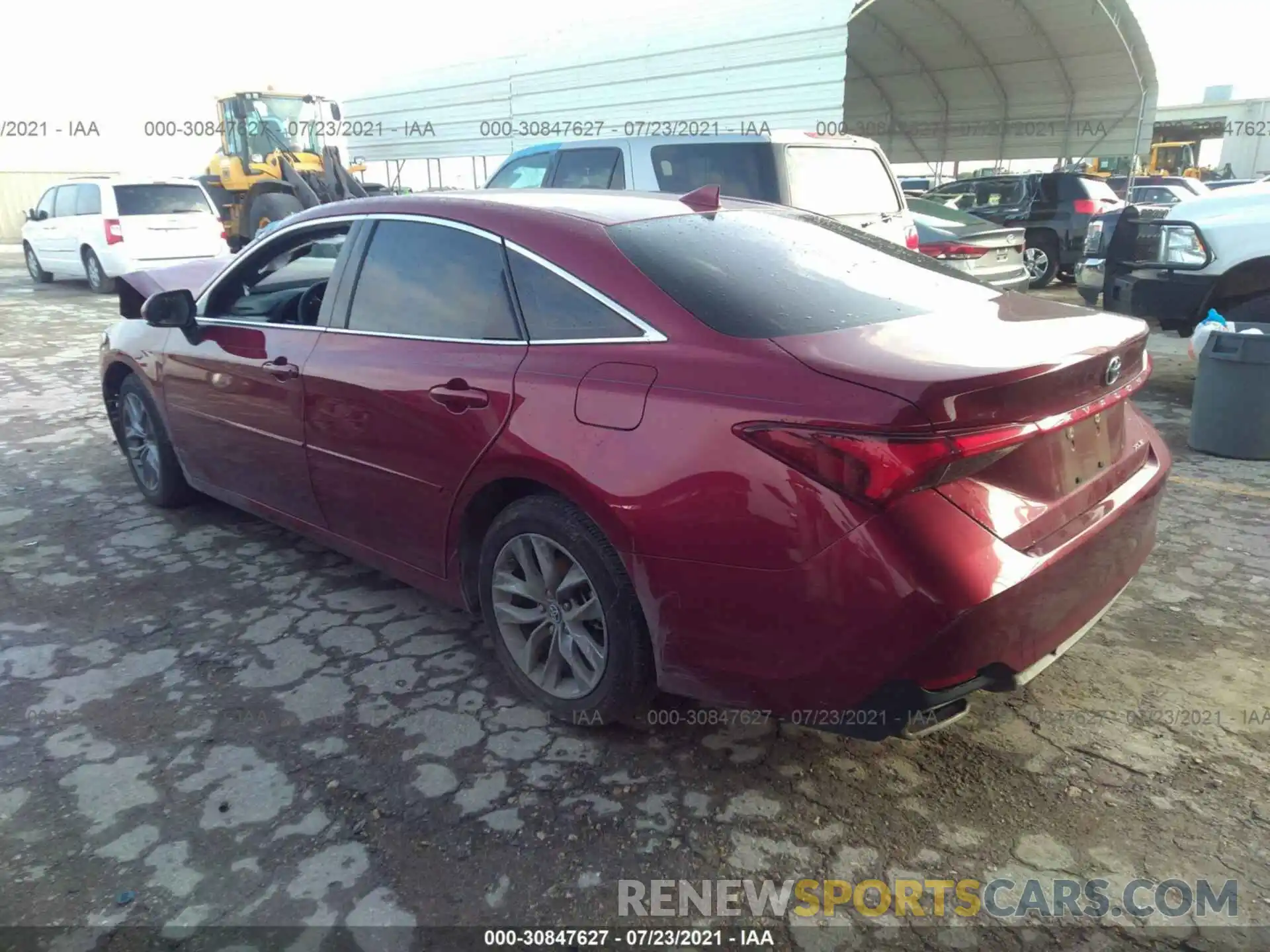 3 Фотография поврежденного автомобиля 4T1BZ1FB2KU018567 TOYOTA AVALON 2019