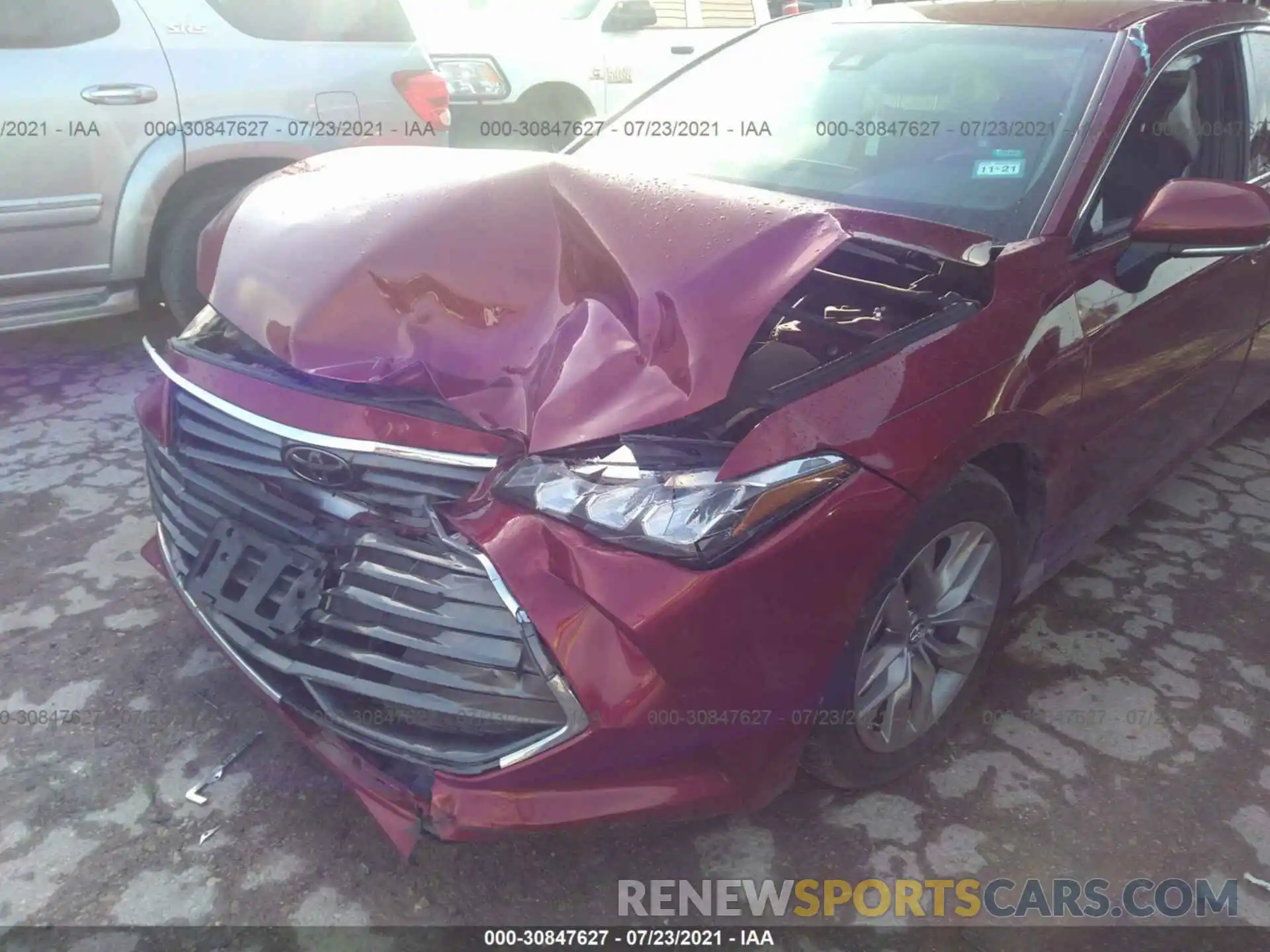 6 Photograph of a damaged car 4T1BZ1FB2KU018567 TOYOTA AVALON 2019