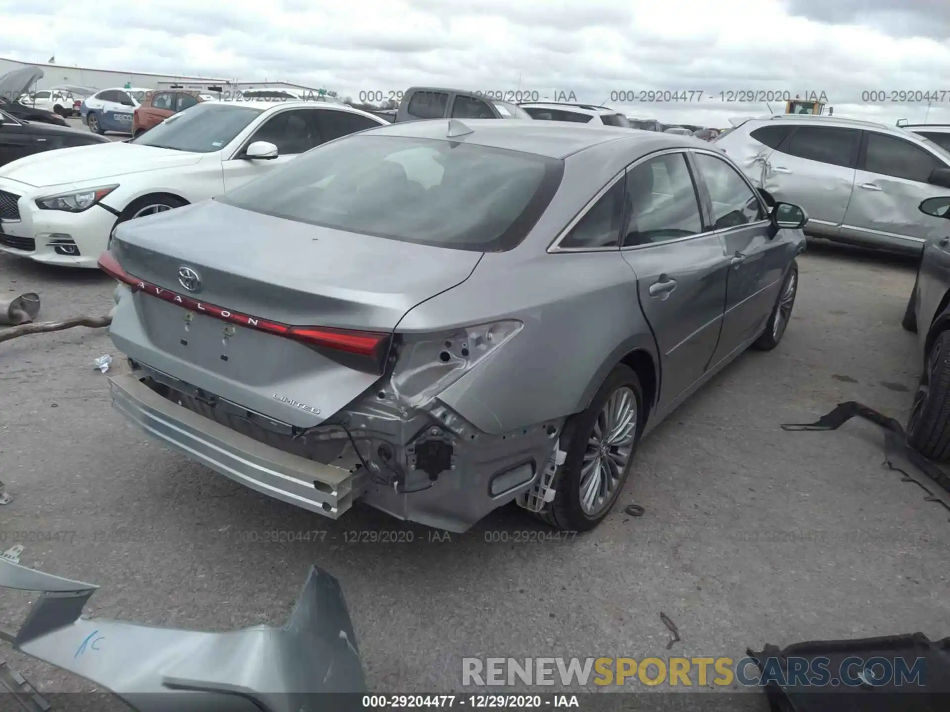 4 Photograph of a damaged car 4T1BZ1FB2KU021162 TOYOTA AVALON 2019