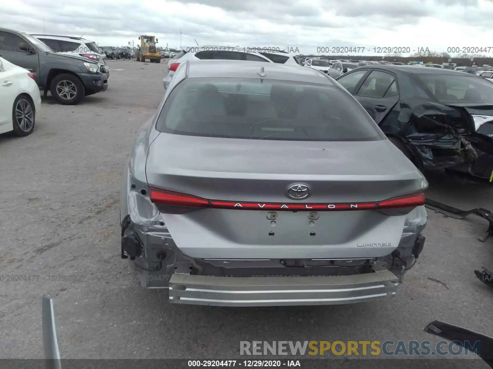 6 Photograph of a damaged car 4T1BZ1FB2KU021162 TOYOTA AVALON 2019