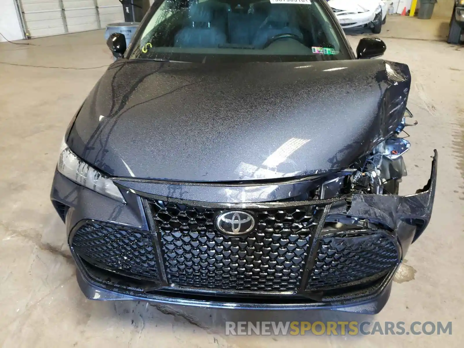 7 Photograph of a damaged car 4T1BZ1FB2KU024708 TOYOTA AVALON 2019