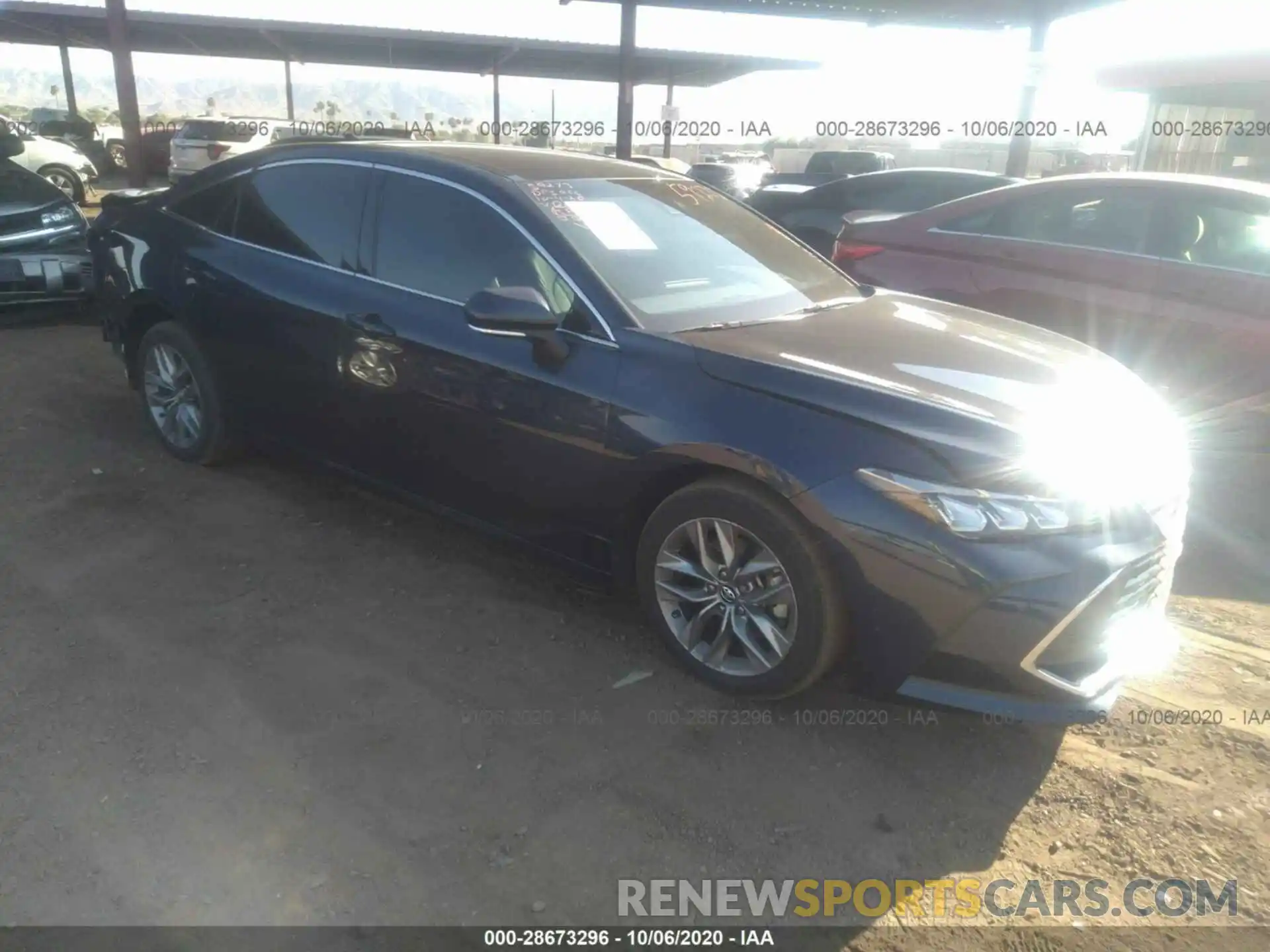 1 Photograph of a damaged car 4T1BZ1FB2KU025230 TOYOTA AVALON 2019