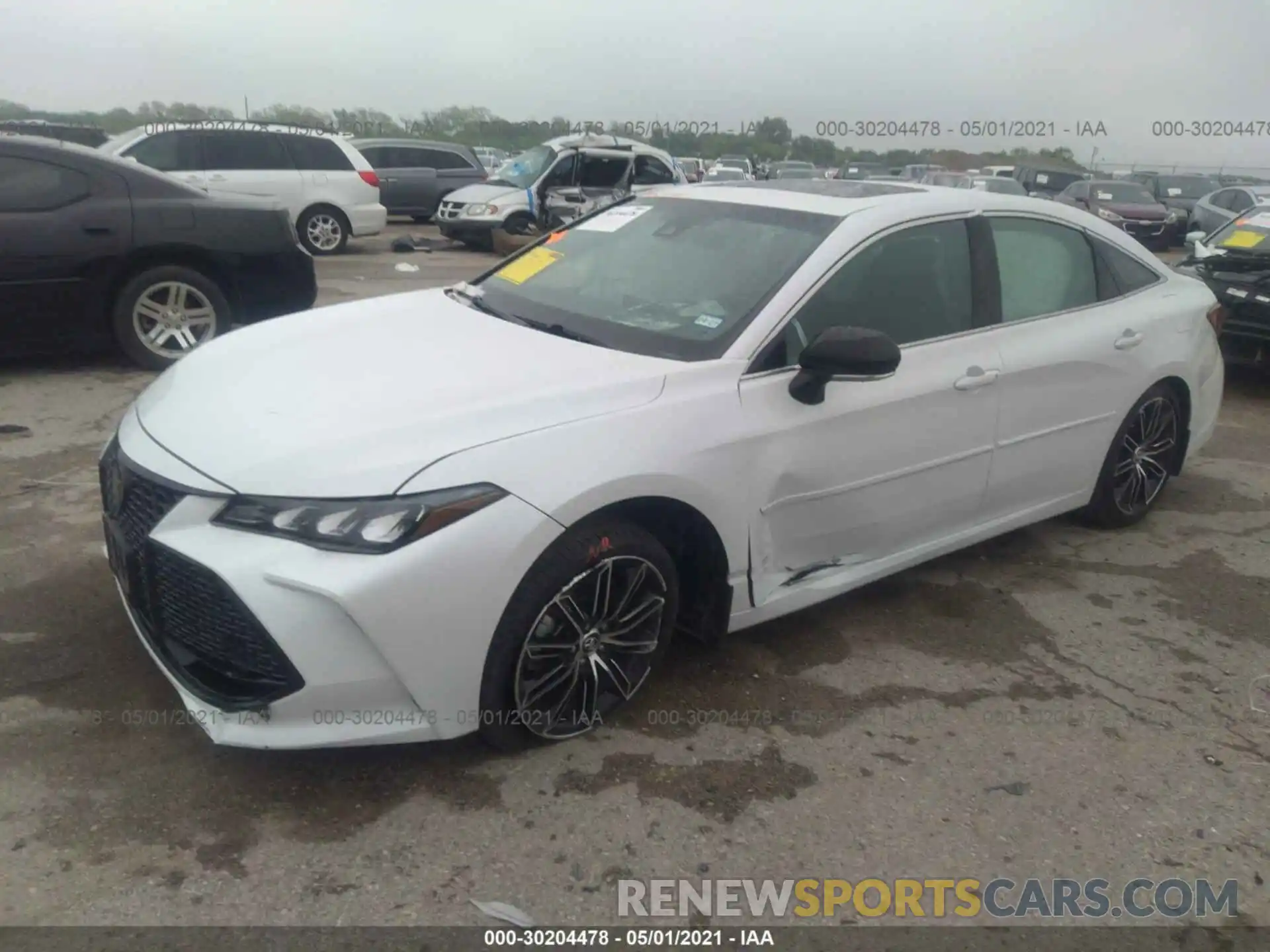 2 Photograph of a damaged car 4T1BZ1FB2KU026457 TOYOTA AVALON 2019