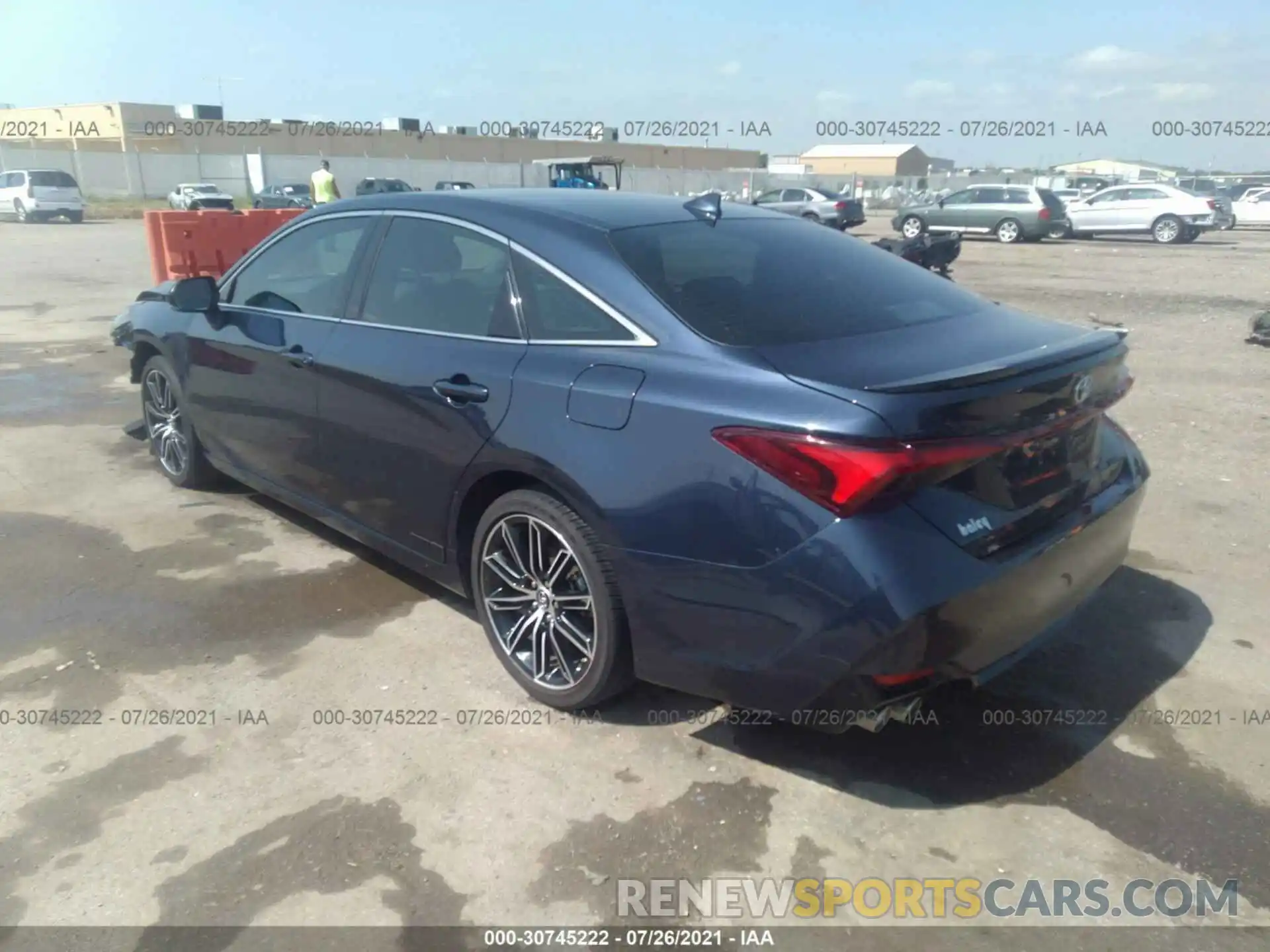 3 Photograph of a damaged car 4T1BZ1FB2KU026846 TOYOTA AVALON 2019