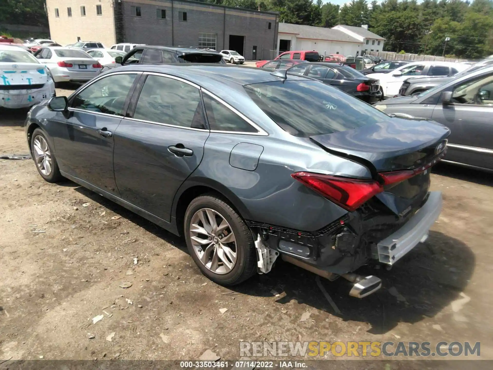 3 Photograph of a damaged car 4T1BZ1FB2KU027012 TOYOTA AVALON 2019