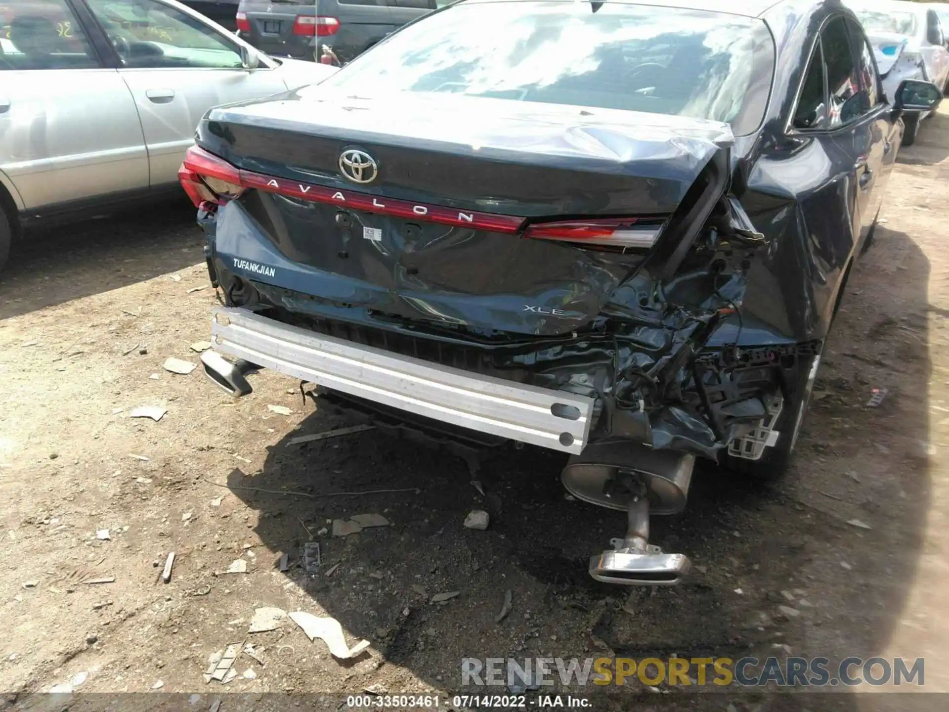 6 Photograph of a damaged car 4T1BZ1FB2KU027012 TOYOTA AVALON 2019