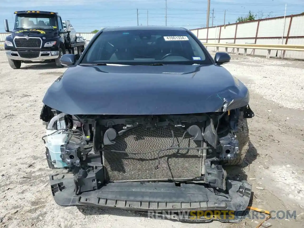 5 Фотография поврежденного автомобиля 4T1BZ1FB2KU029374 TOYOTA AVALON 2019
