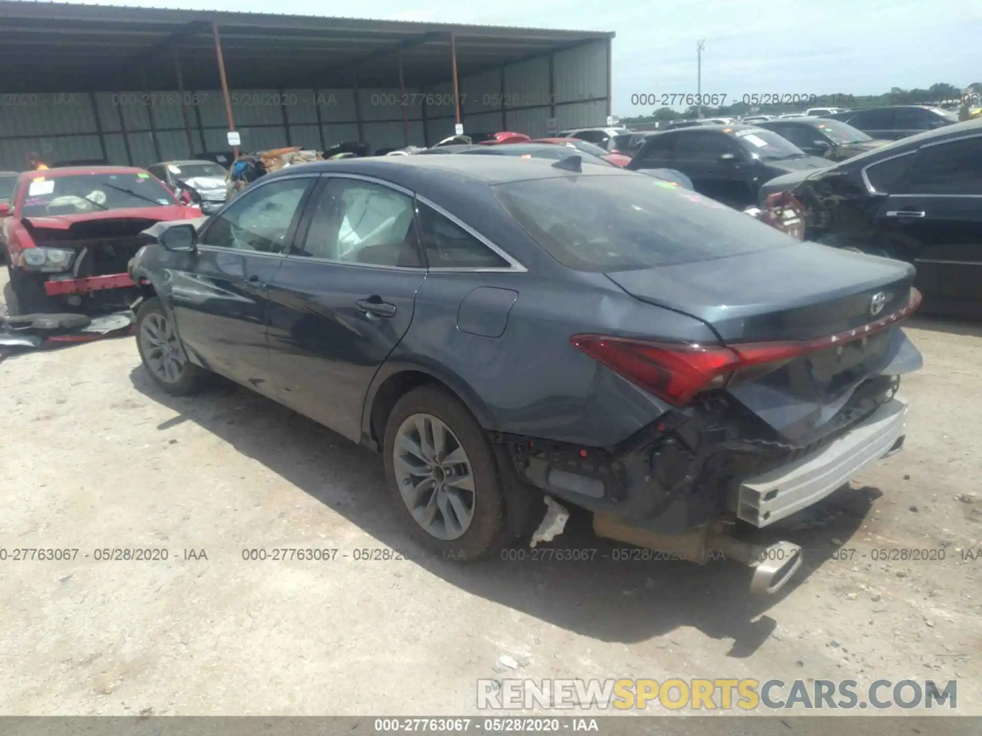 3 Photograph of a damaged car 4T1BZ1FB2KU033540 TOYOTA AVALON 2019