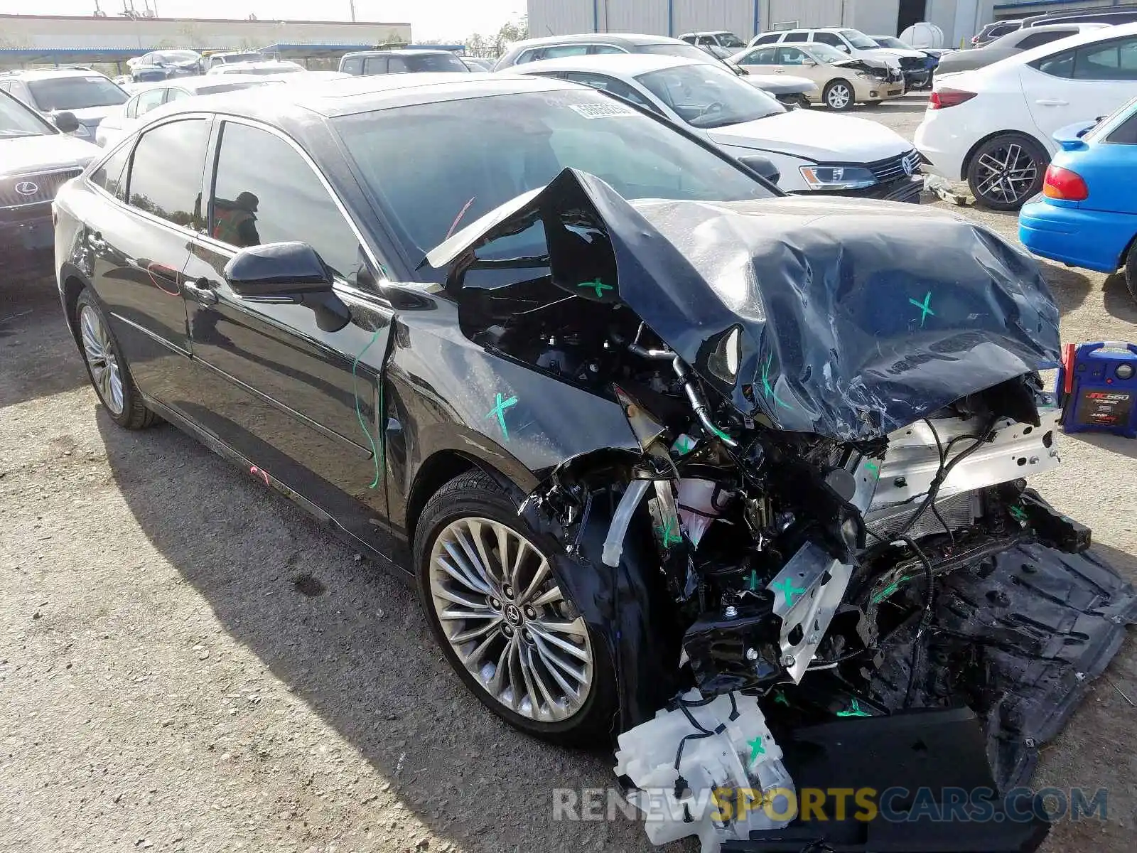 1 Photograph of a damaged car 4T1BZ1FB2KU034400 TOYOTA AVALON 2019