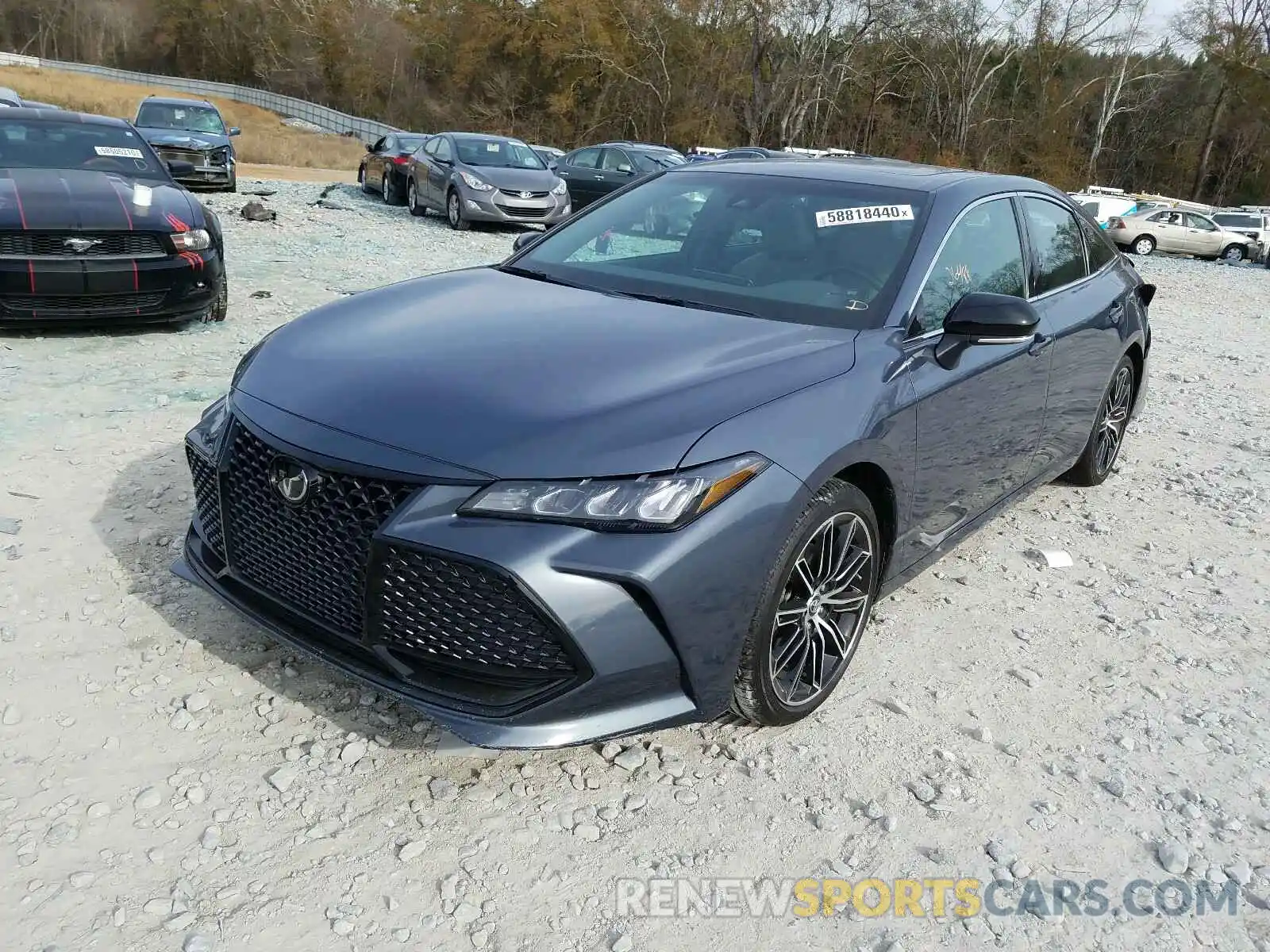 2 Photograph of a damaged car 4T1BZ1FB2KU035739 TOYOTA AVALON 2019