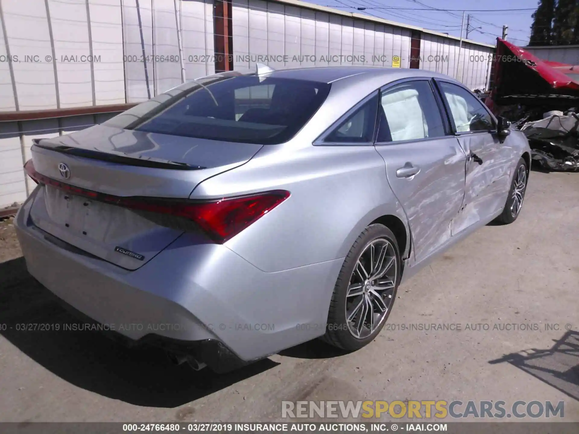 4 Photograph of a damaged car 4T1BZ1FB3KU002216 TOYOTA AVALON 2019