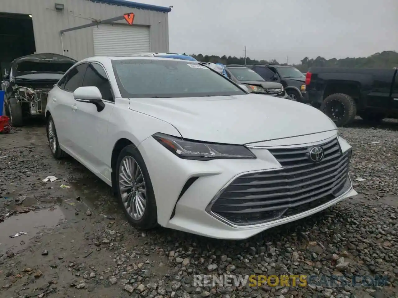 1 Фотография поврежденного автомобиля 4T1BZ1FB3KU004113 TOYOTA AVALON 2019