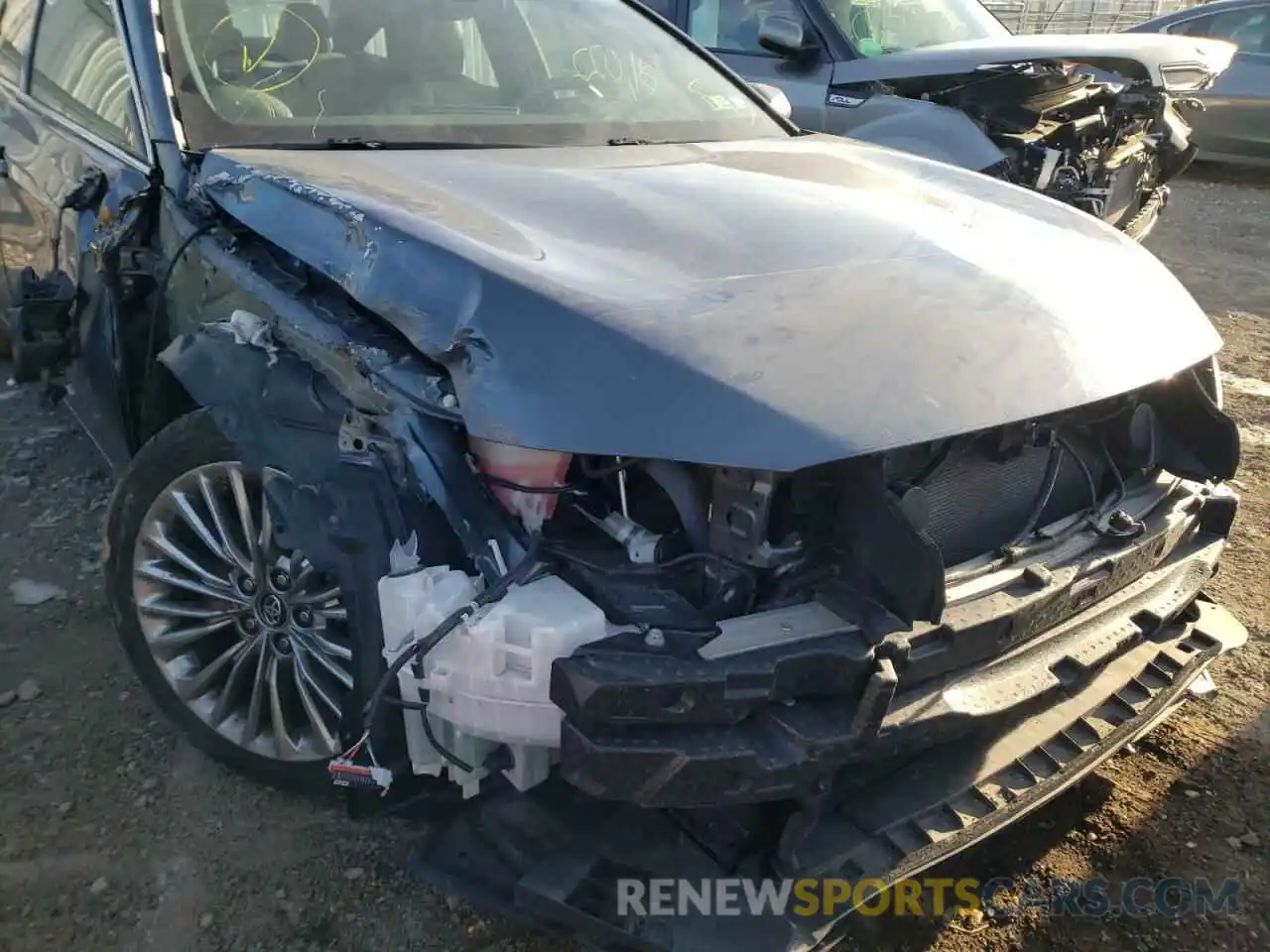 9 Photograph of a damaged car 4T1BZ1FB3KU005309 TOYOTA AVALON 2019