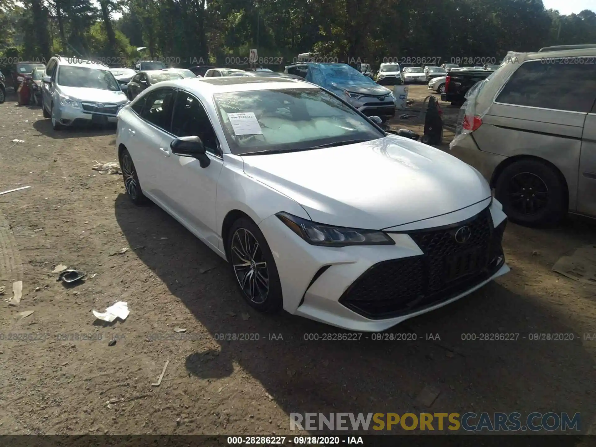 12 Photograph of a damaged car 4T1BZ1FB3KU005732 TOYOTA AVALON 2019