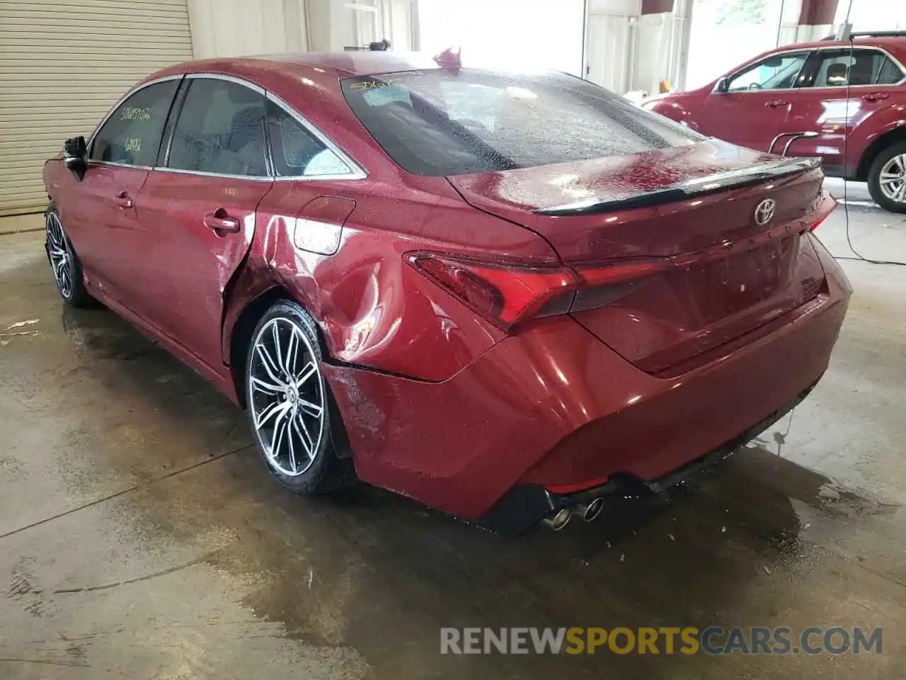 3 Photograph of a damaged car 4T1BZ1FB3KU005780 TOYOTA AVALON 2019