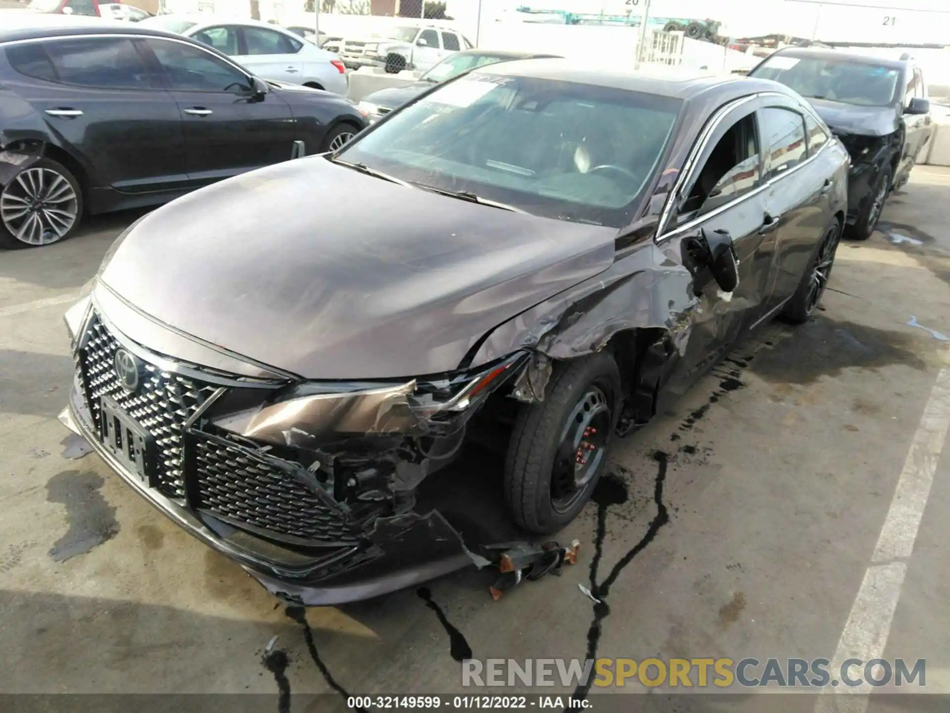 6 Photograph of a damaged car 4T1BZ1FB3KU006508 TOYOTA AVALON 2019